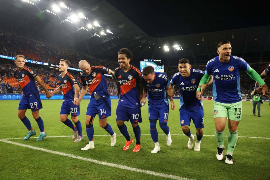 Evander, ex-Vasco, comemora gol pelo Cincinnati contra o Inter Miami