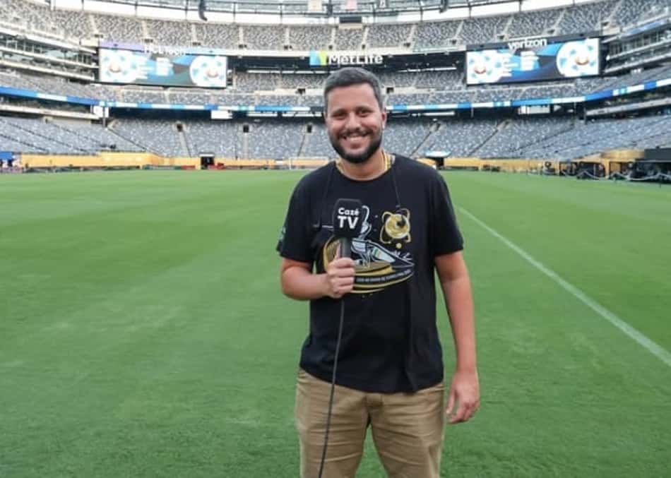 Fernando Campos é comentarista da CazéTV
