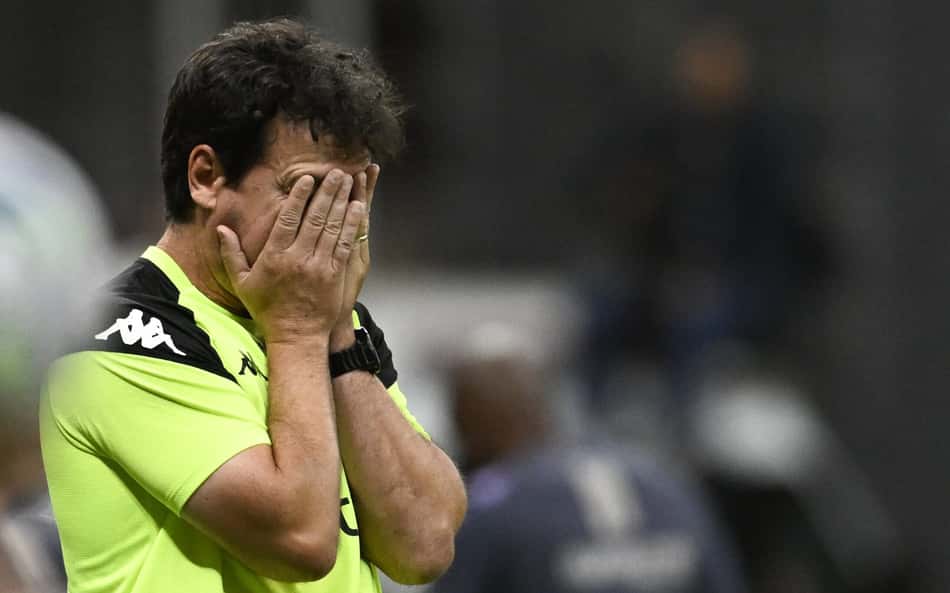 Pronunciamento de Fernando Diniz com torcida do Vasco viraliza: 'Saco cheio'