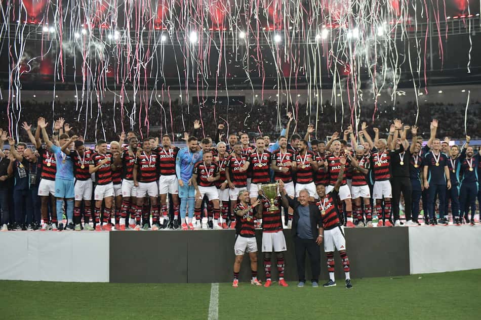 Mais de R$ 250 milhões! Veja valor de cada patrocínio no uniforme do Flamengo