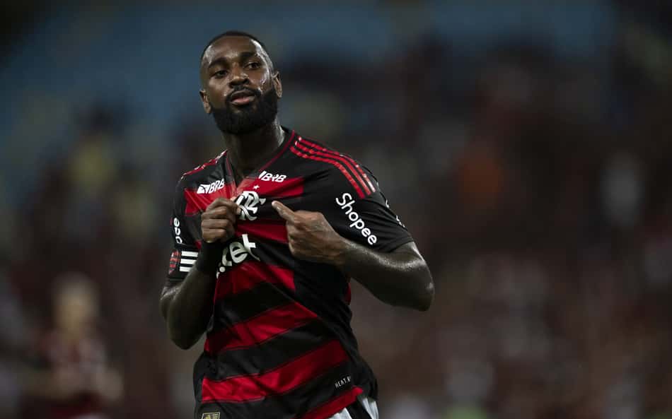 Ex-Flamengo, Gerson veste camisa inusitada em apresentação no Zenit