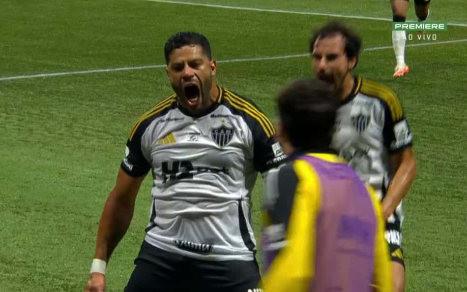 Hulk faz golaço contra o Palmeiras e viraliza na web: 'Igual ao Messi'