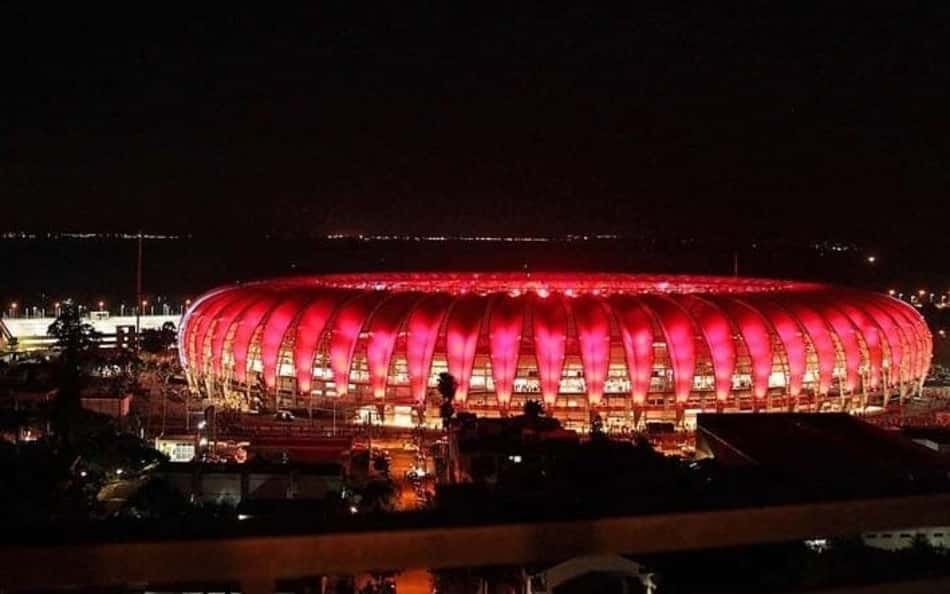 Internacional iniciou troca da iluminação do estádio Beira-Rio
