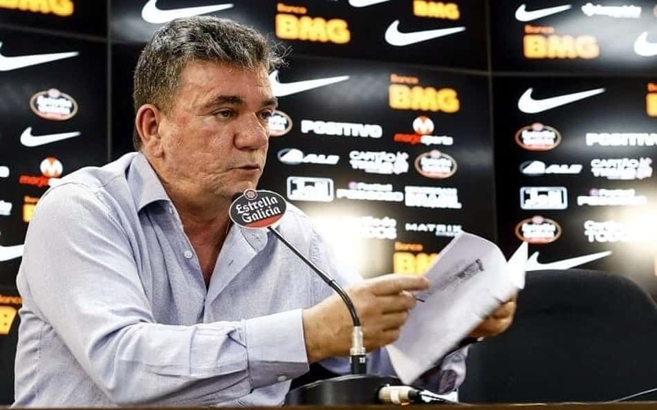 Andrés Sanchez diz que pagou R$ 15 mil ao Corinthians por uso indevido de cartão