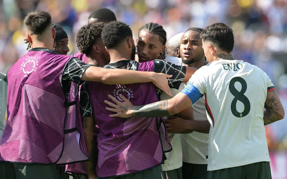 Mundial de Clubes: por que os gols de João Pedro simbolizam a hierarquia global do futebol?