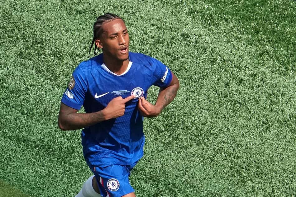 João Pedro comemora seu gol na final do Mundial de Clubes entre Chelsea e PSG