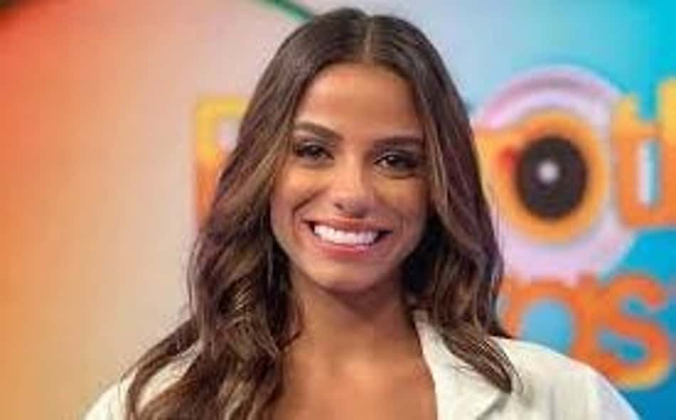 Ex-BBB Key Alves anuncia gravidez de primeiro filho