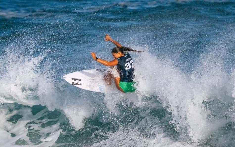 WSL: Luana Silva perde na estreia e disputa repescagem em J-Bay