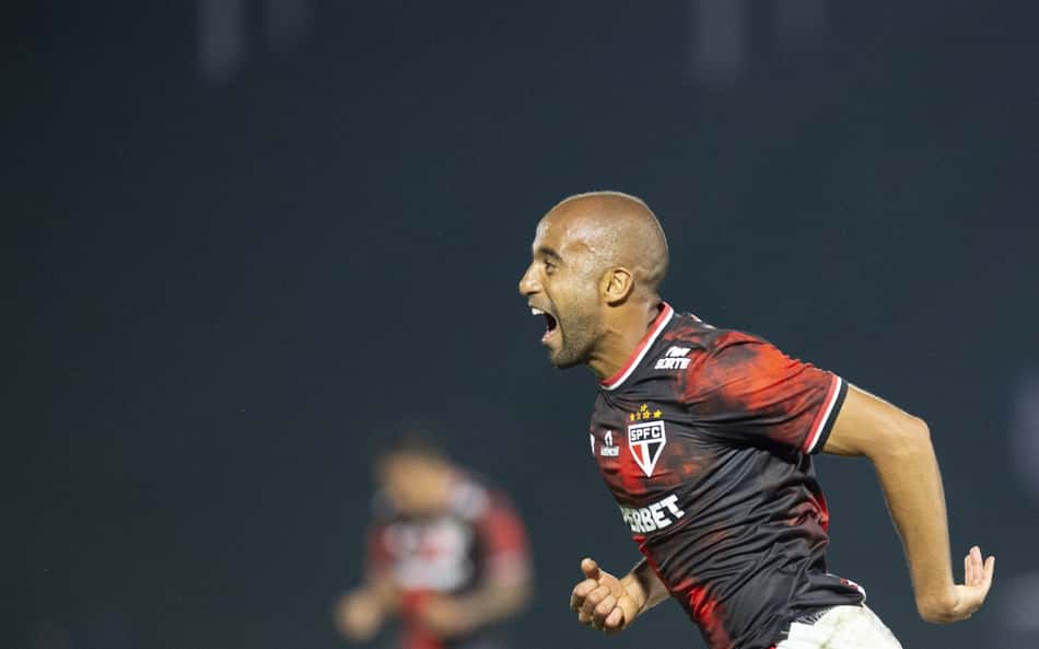 São Paulo define situação de Lucas Moura para jogo contra o Bragantino