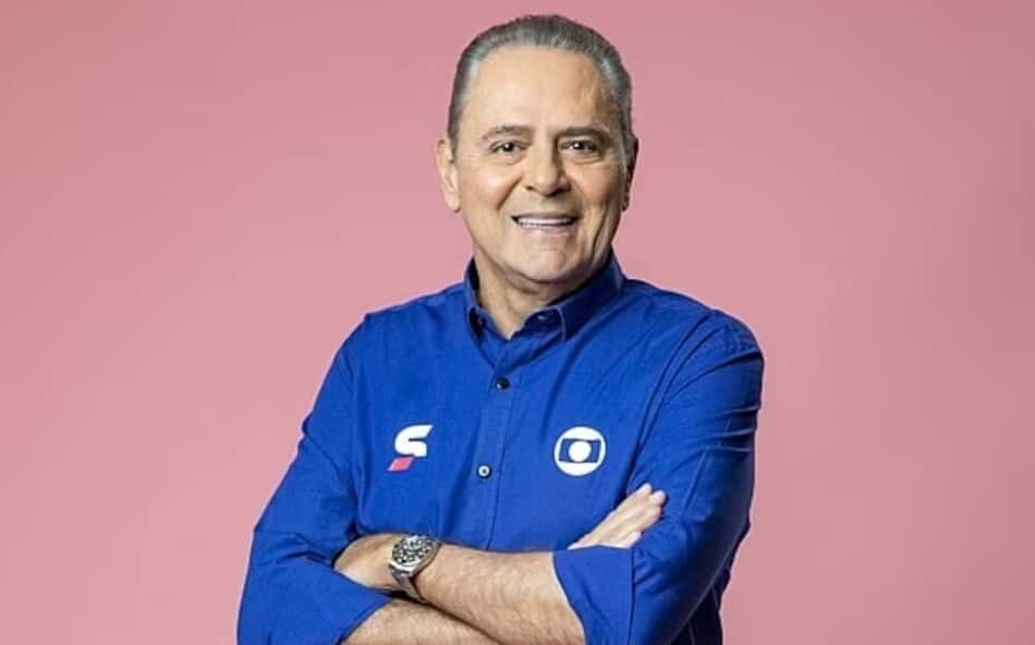 Luis Roberto elogia João Pedro e compara a outro jogador: 'Muito mais completo'