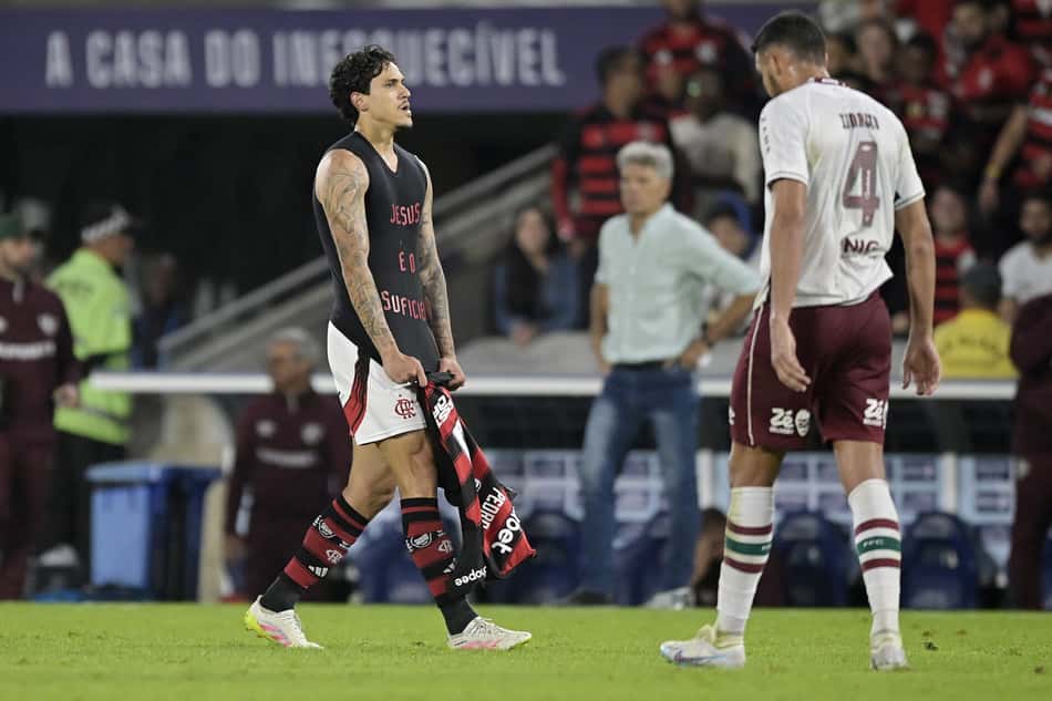 Pedro decidiu para o Flamengo no clássico com o Fluminense