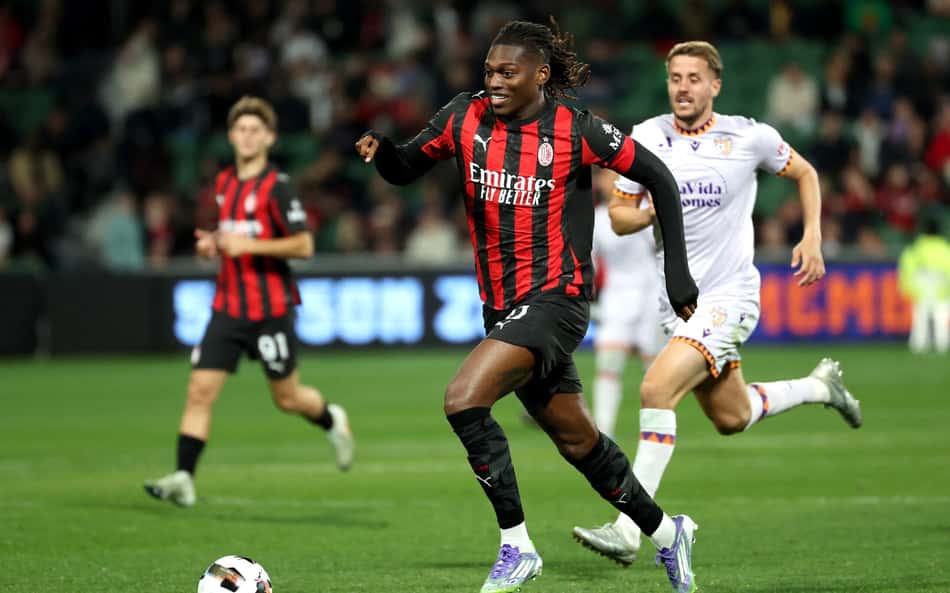 Com gols de Rafael Leão e ex-alvo do Flamengo, Milan humilha e vence por 9 a 0; veja