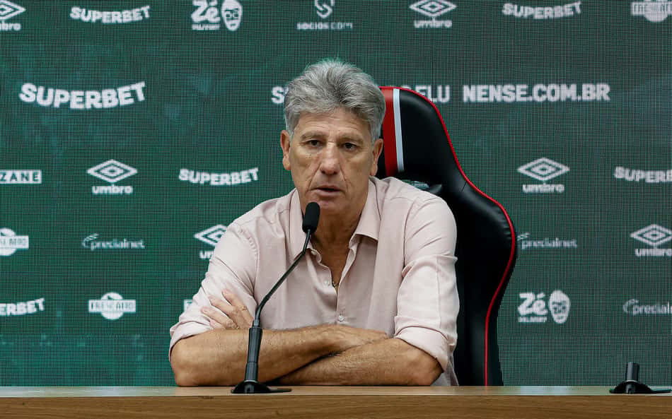 Renato Gaúcho admite dificuldades, mas pondera: 'Não está tudo errado"