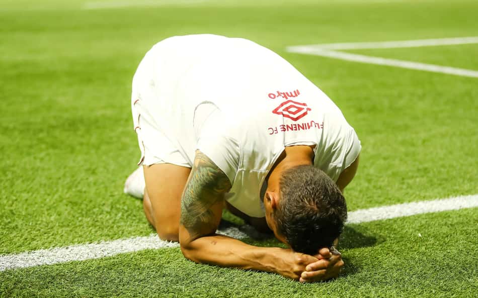 Thiago Silva surpreende e planeja aposentadoria para o fim do contrato com o Fluminense
