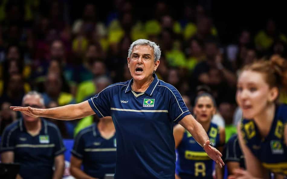 VNL: Zé Roberto define convocadas do Brasil para duelo contra Bulgária
