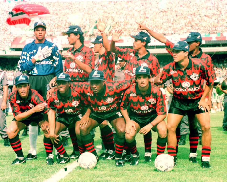 Time do Vitória de 1993 (Foto: Acervo GazetaPress)