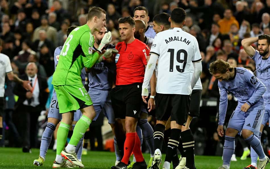 La Liga promove mudanças para arbitragem; veja quais são