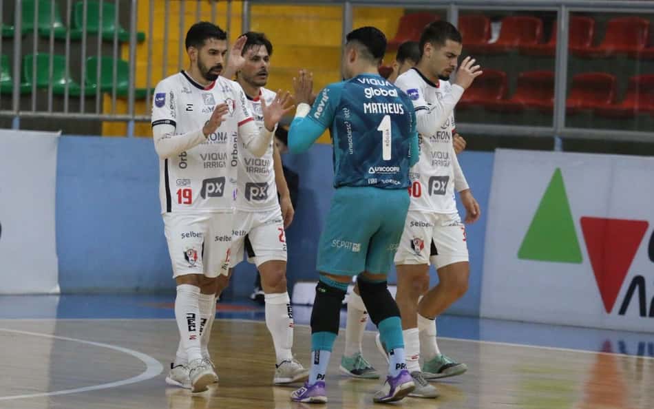 Futsal: Joinville vence Esporte Futuro na Liga Nacional