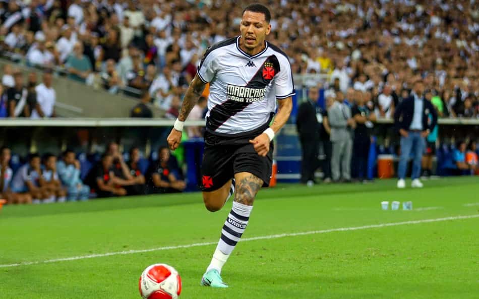 Ex-Vasco é alvo de gigantes portugueses e do Zenit