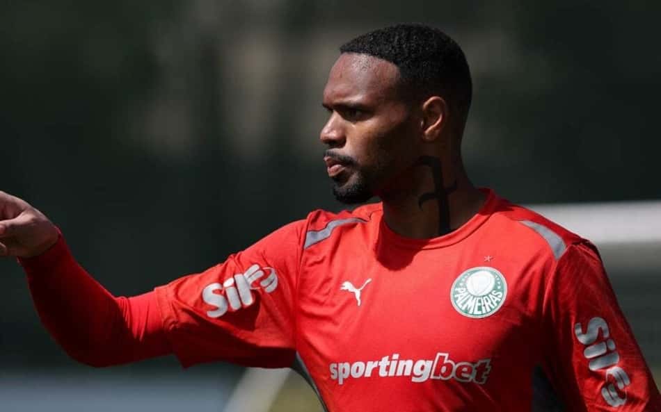 Palmeiras tem presença de novas contratações e segue preparação para jogo com o Sport