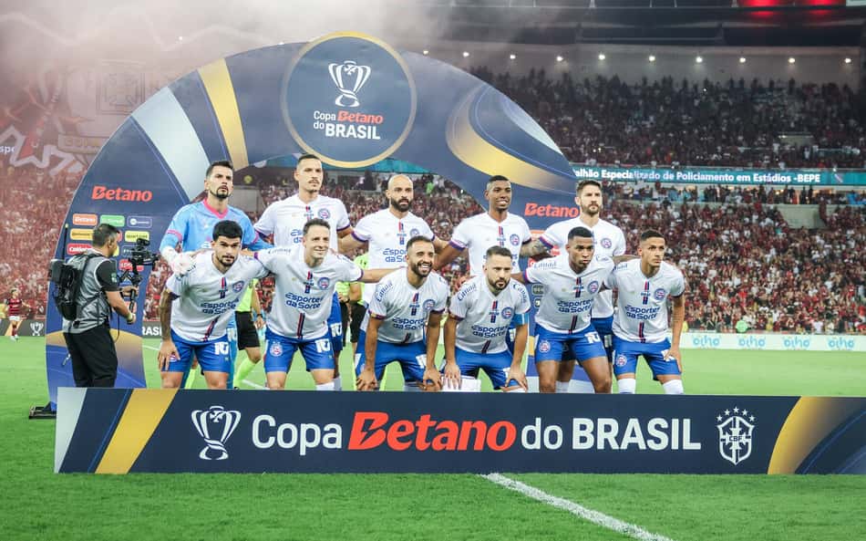 Time do Bahia reunido nas quartas de final da Copa do Brasil 2024 (Foto: Rafael Rodrigues / EC Bahia)