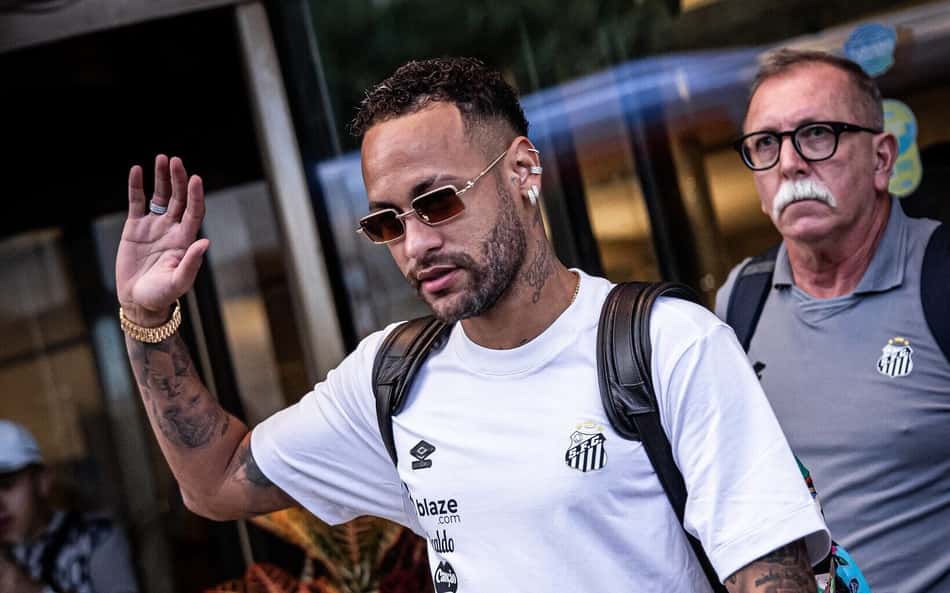 Neymar pode ficar fora contra o Vasco se receber novo amarelo (Foto: Raul Baretta/ Santos FC)