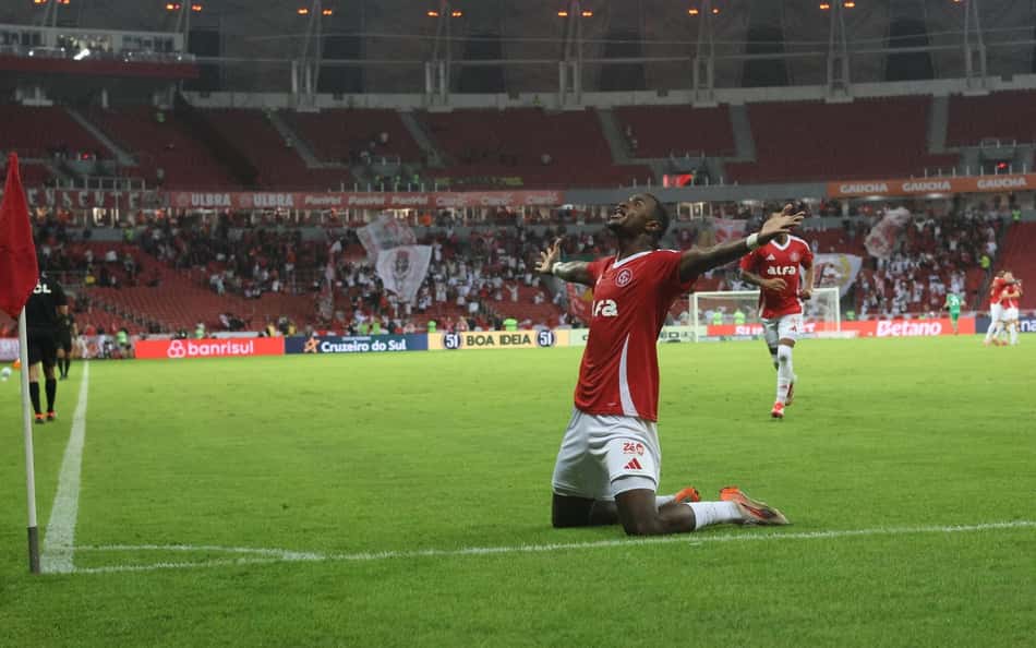 Ricardo Mathias, atacante o Internacional