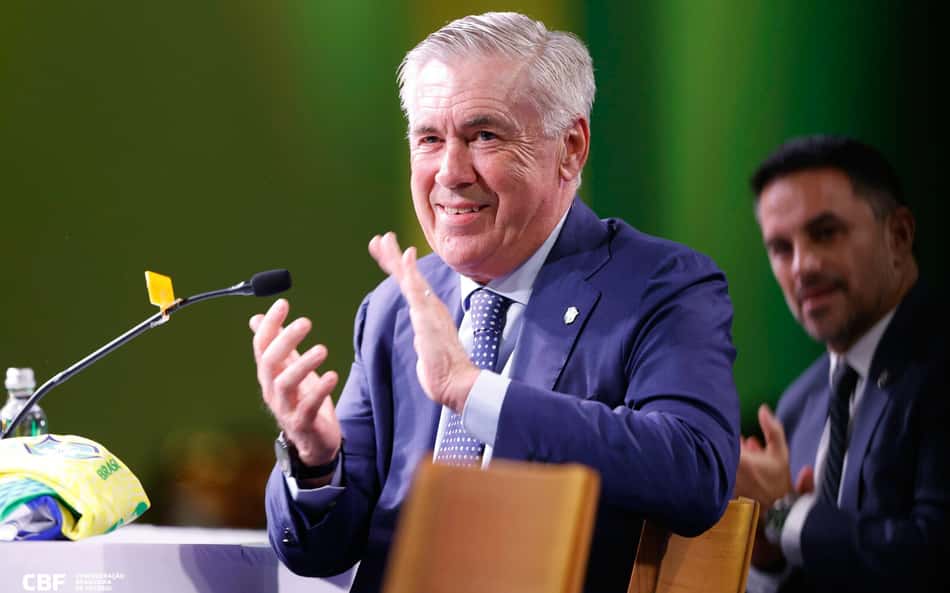 Professor revela bom humor de Ancelotti em aulas de português: 'Quis saber o que era frango'