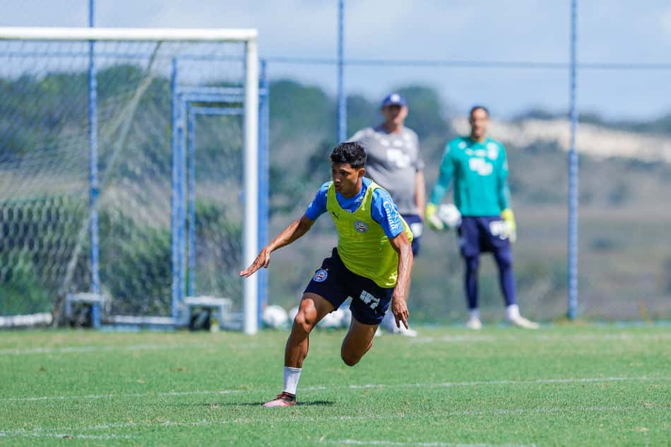 Erick Pulga em treino do Bahia (Foto: Rafael Rodrigues / EC Bahia)