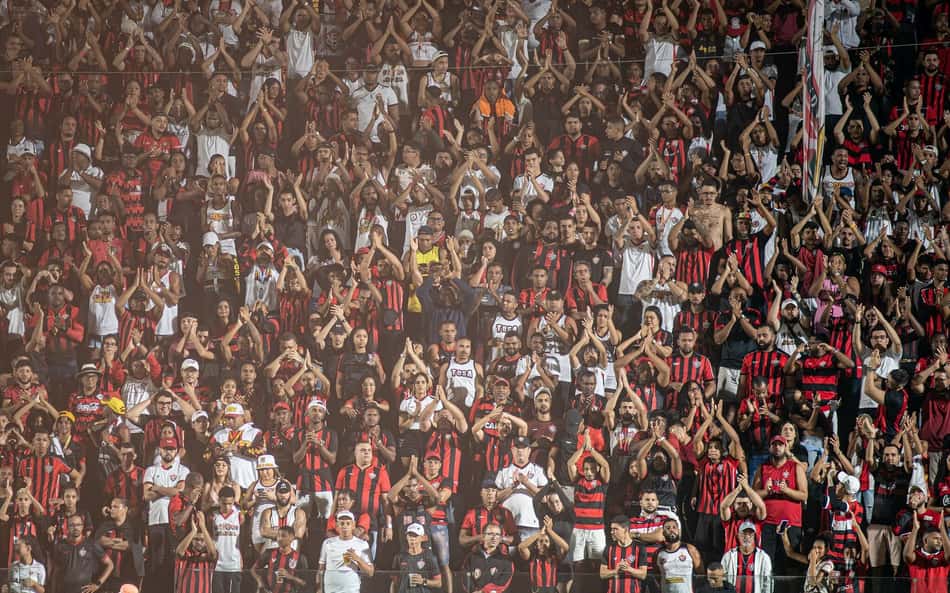 Torcida do Vitória no Barradão (Foto: Victor Ferreira / EC Vitória)