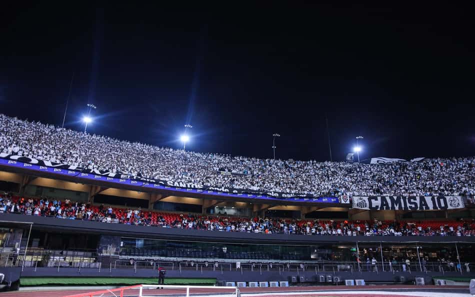 Santos vende 31.500 ingressos antecipados e mira melhor público do ano contra o Vasco