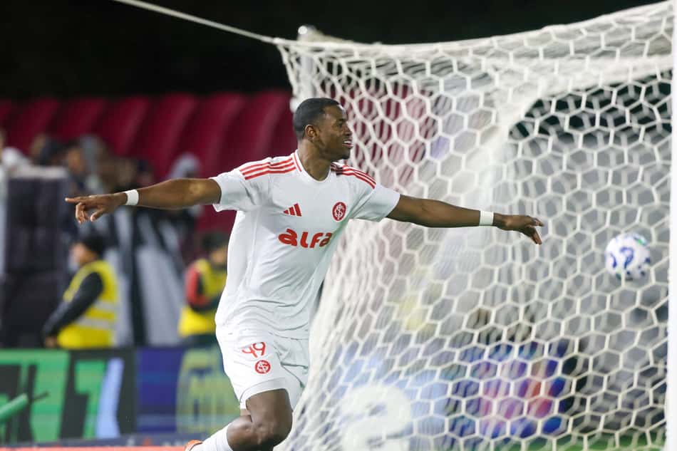 Ricardo Mathias, atacante do Internacional
