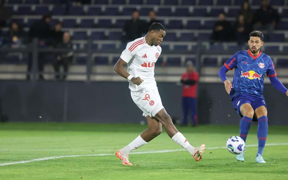Entenda por que Ricardo Mathias não jogou antes pelo Internacional