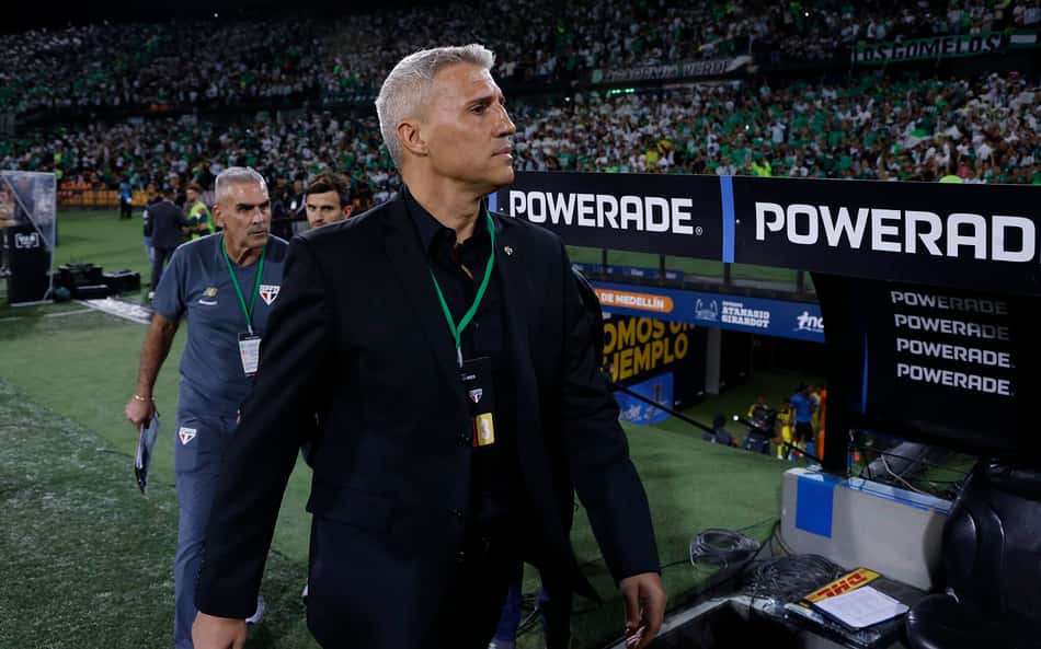 'Pressão alta': Hernán Crespo avalia jogo do São Paulo contra o Atlético Nacional