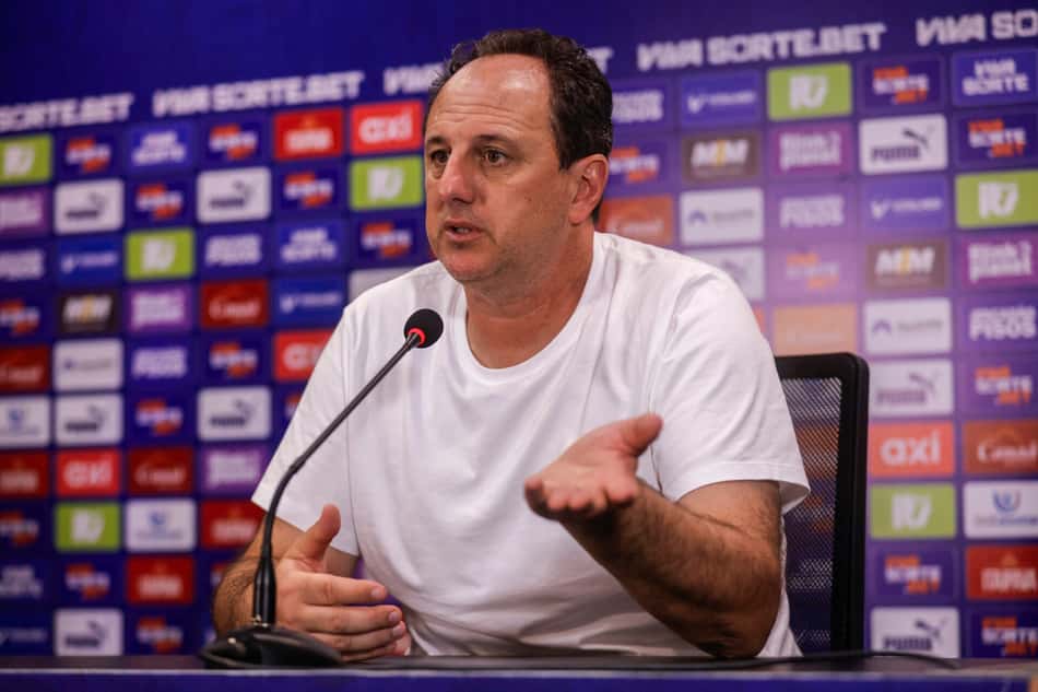 Rogério Ceni em entrevista coletiva pelo Bahia (Foto: Rafael Rodrigues / EC Bahia)