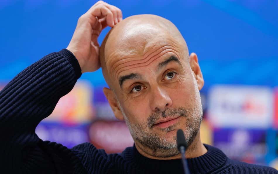Guardiola abre o jogo sobre saídas de Savinho e Ederson do Manchester City