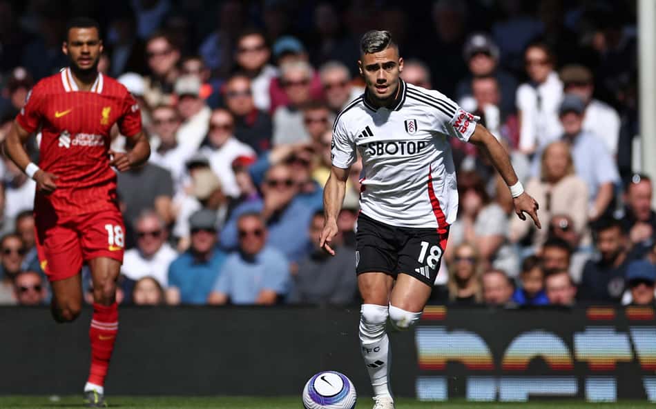 Palmeiras busca substituto para Ríos e retoma negociações por Andreas Pereira