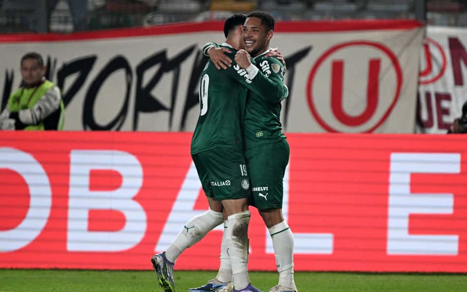 Vitor Roque e Flaco López exaltam atuação e projetam dupla de ataque no Palmeiras