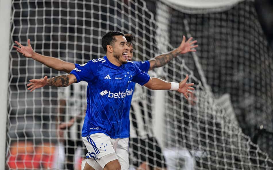 Cruzeiro não perde no Estádio Nilton Santos há quase 14 anos