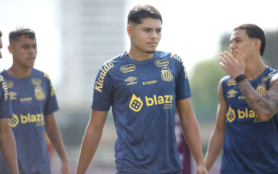 Santos recebe proposta milionária pelo atacante Luca Meirelles