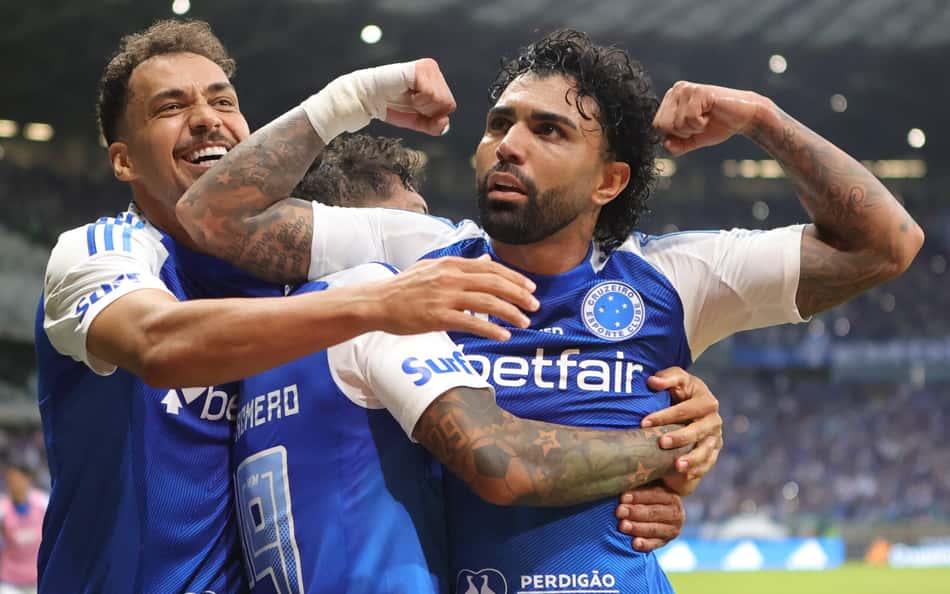 Gabigol faz golaço antológico em treino pelo Cruzeiro e vídeo viraliza; assista