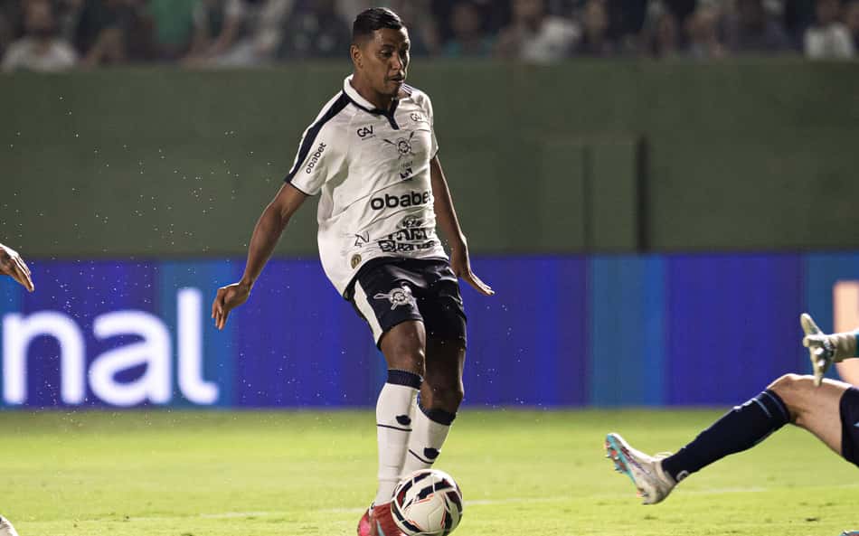 São Paulo consulta artilheiro da Série B para reforçar o ataque