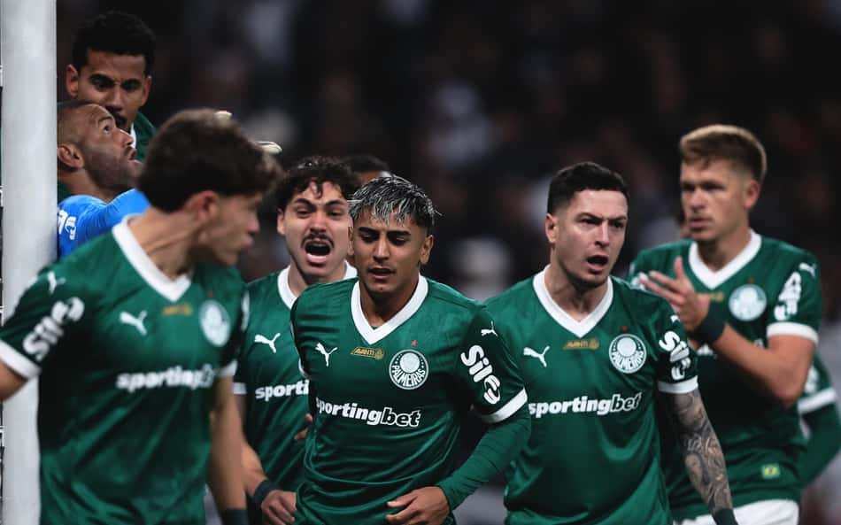 Palmeiras cai cedo na Copa do Brasil após investimento recorde, mas não compromete receita