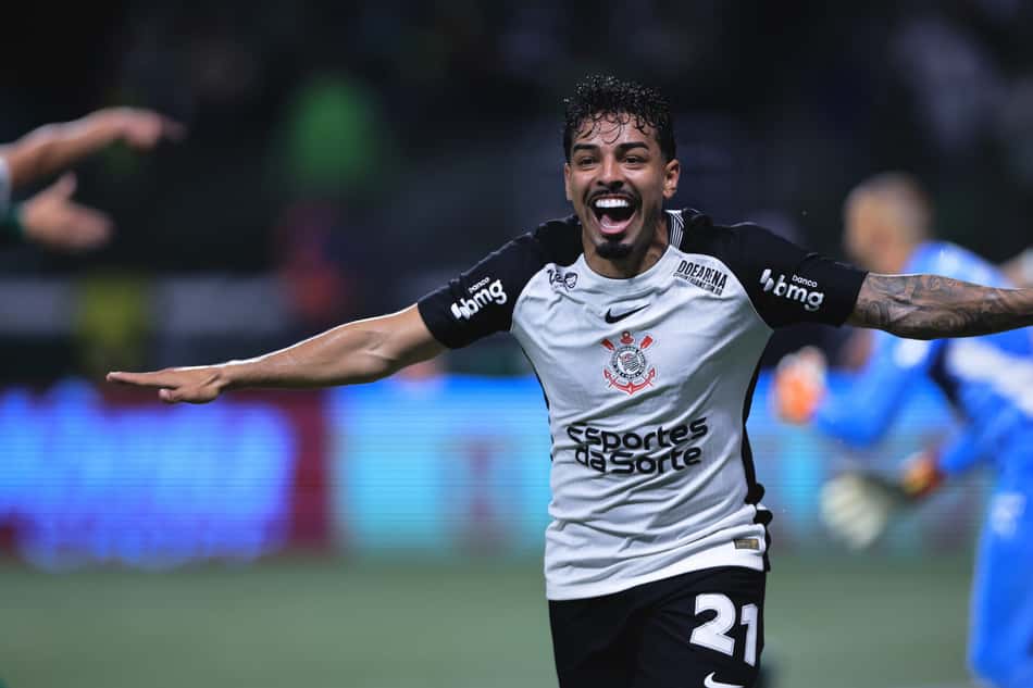 Matheus Bidu marcou o primeiro gol de Palmeiras x Corinthians