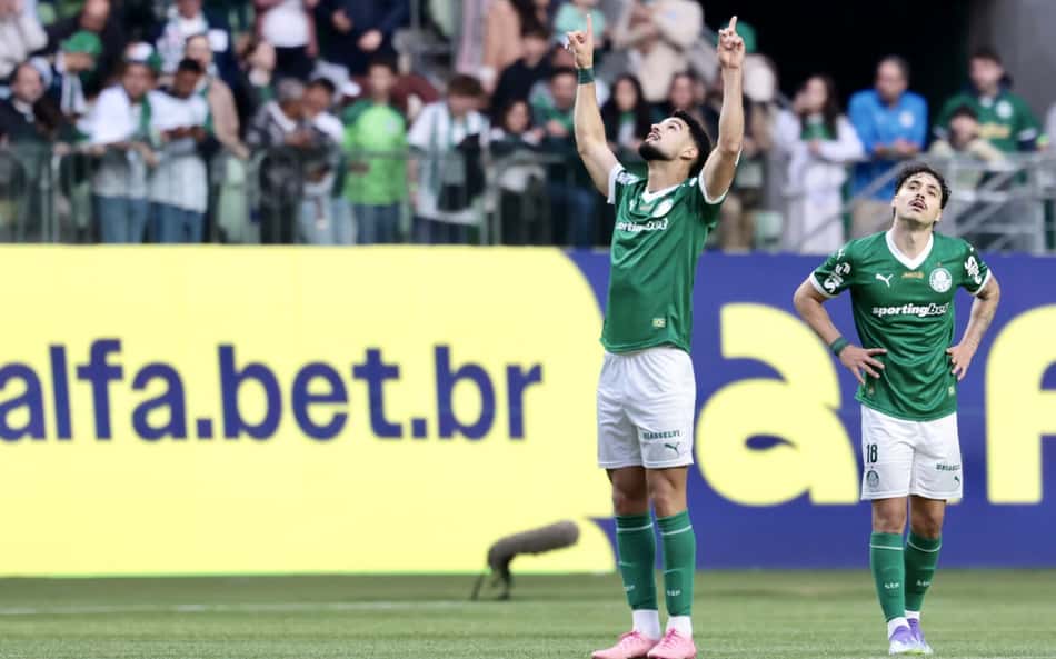 Flaco López dispara contra ataques a bombas ao CT do Palmeiras: 'Acordei na madrugada'