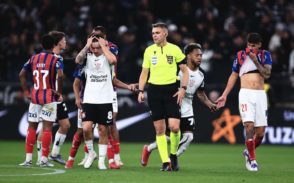 Garro desabafa após derrota do Corinthians: 'Tomar porrada'