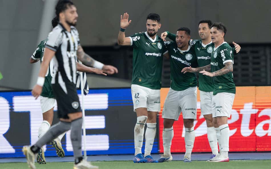 Pai de jogador do Palmeiras é condenado a 14 anos de prisão por duplo homicídio