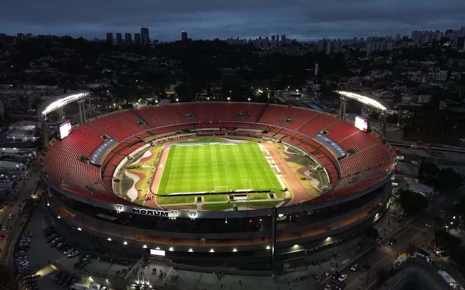 São Paulo sofre transfer ban na Fifa por dívida