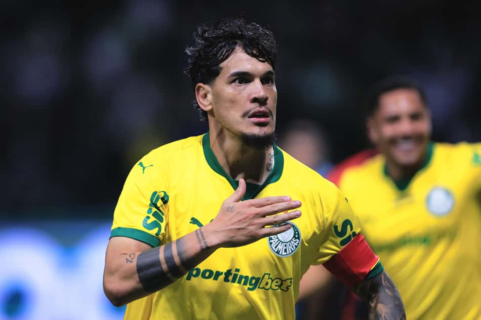 Gustavo Gómez, zagueiro do Palmeiras, comemora gol marcado no Allianz Parque