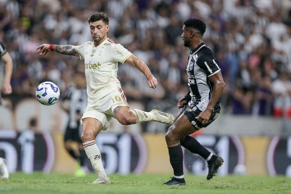 Arrascaeta Flamengo Ceará (2)